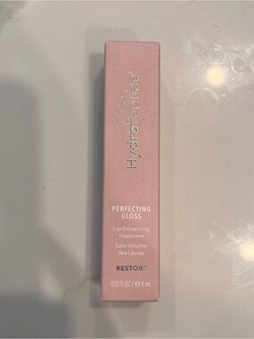 HydroPeptide Perfecting Gloss Lip-Enhancing Treatment — Soft Pink